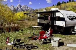 Easy Camper Rental - trailer rentals near Teton Pk