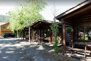 Elk Country Inn | near downtown Jackson Hole