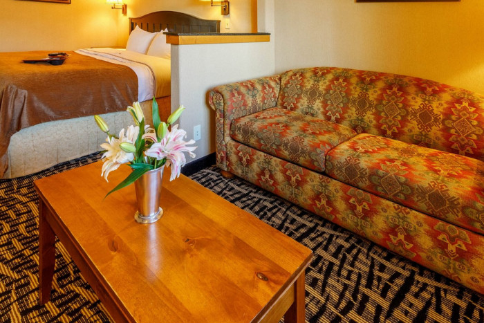 49er Inn & Suites — , 