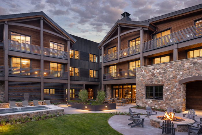 Rusty Parrot Lodge — Jackson, WY