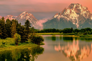 Amazing 7-9 Day Teton & Yellowstone Vacations