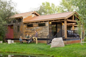 Fireside Resort | 10 mins from Teton Park